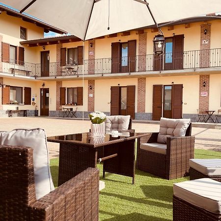 Agriturismo Cascina Mariale Albiano dʼIvrea エクステリア 写真