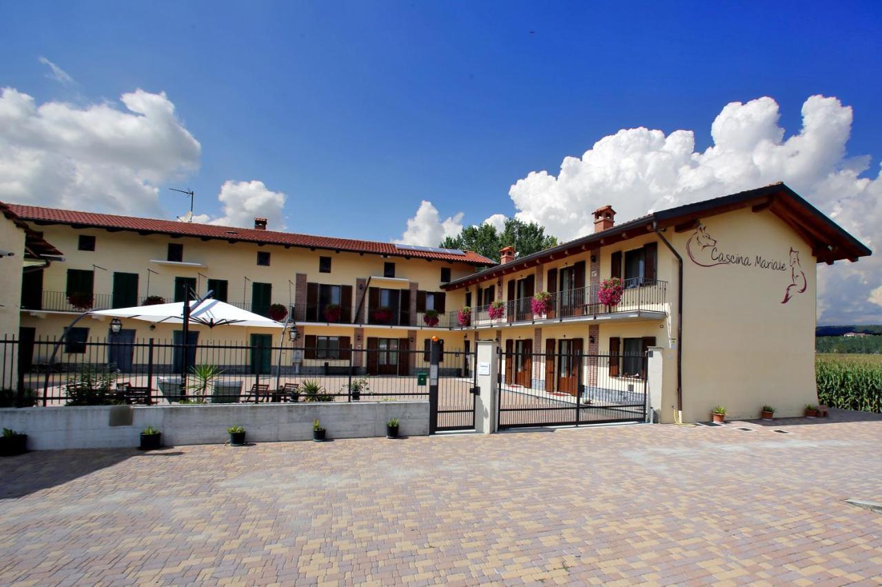 Albiano dʼIvrea Agriturismo Cascina Marialeヴィラ エクステリア 写真